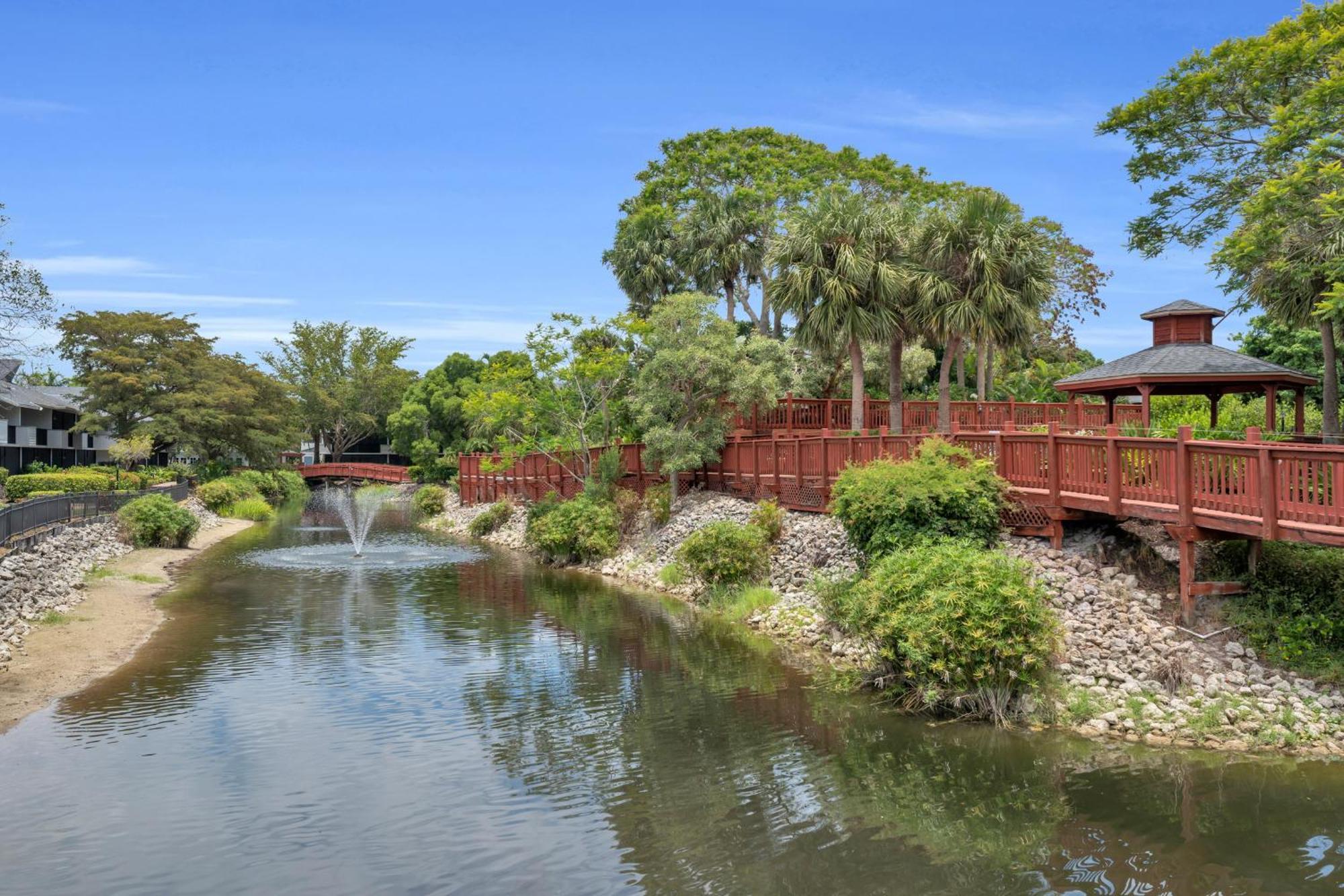 Park Shore Resort By Mike Z Rentals (Adults Only) Naples Exterior foto